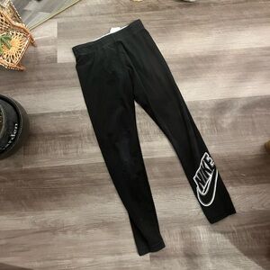 Nike leggings
